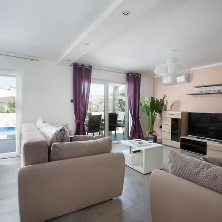 Villa Grey Soul *